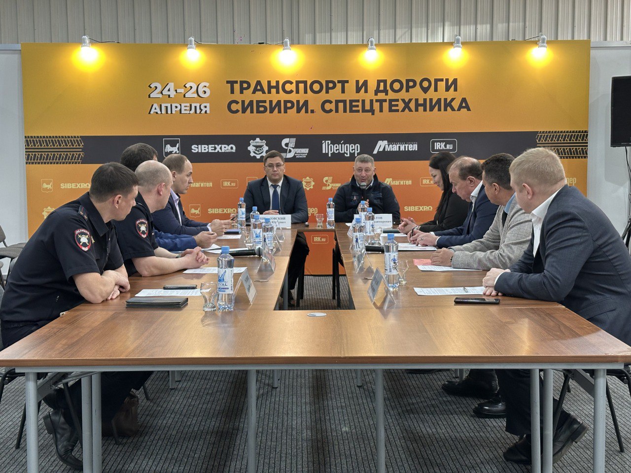 Участие в рамках специализированной выставки «Транспорт и дороги Сибири. Спецтехника»